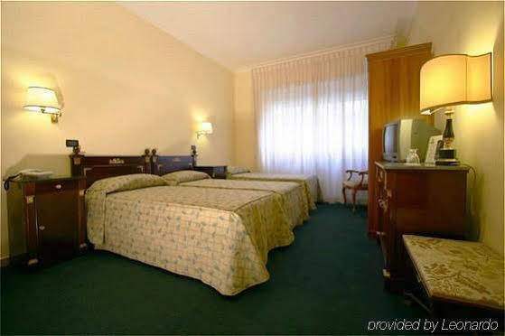 Narrow Gauge Railroad Motel 3*